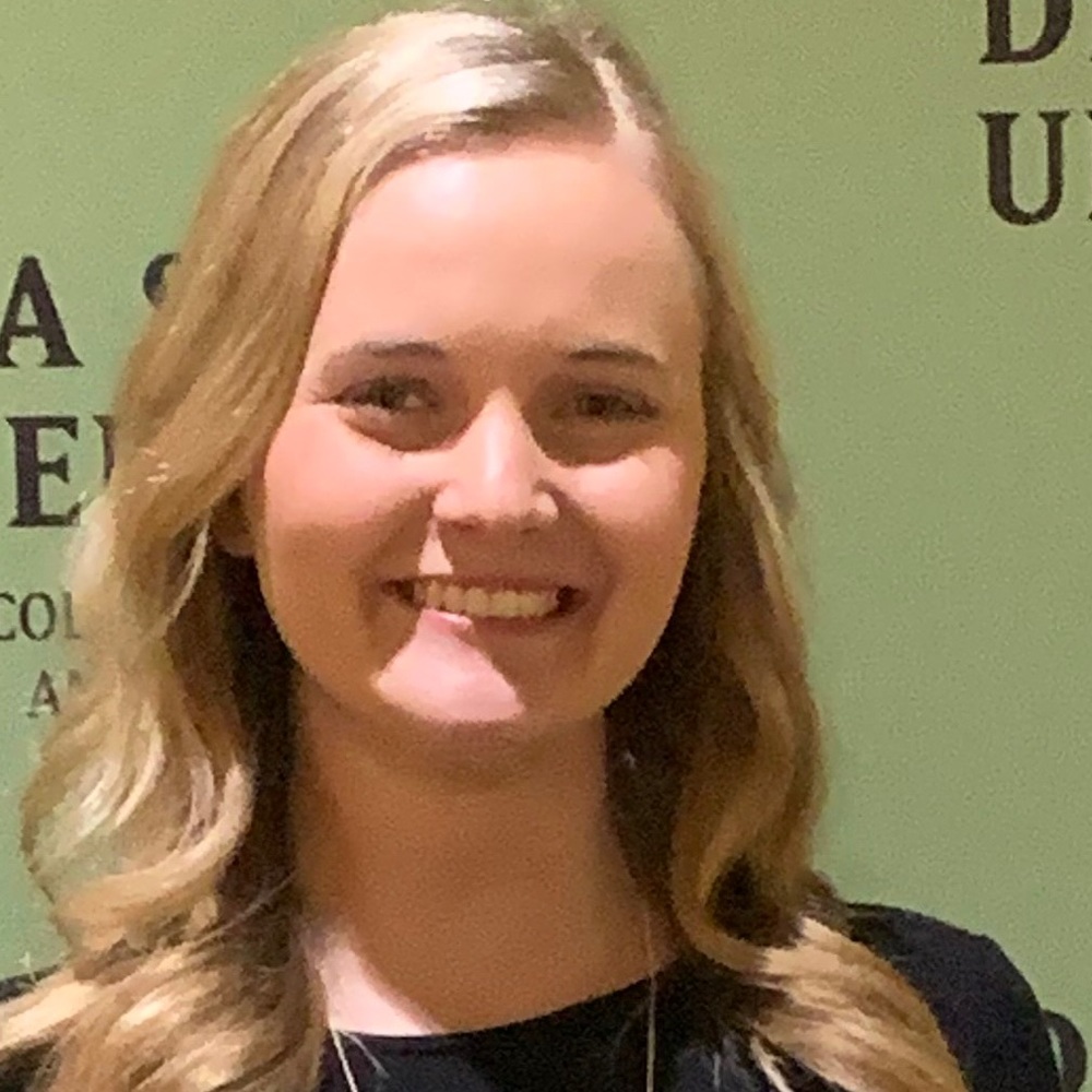 Meet your Posher, Stacey